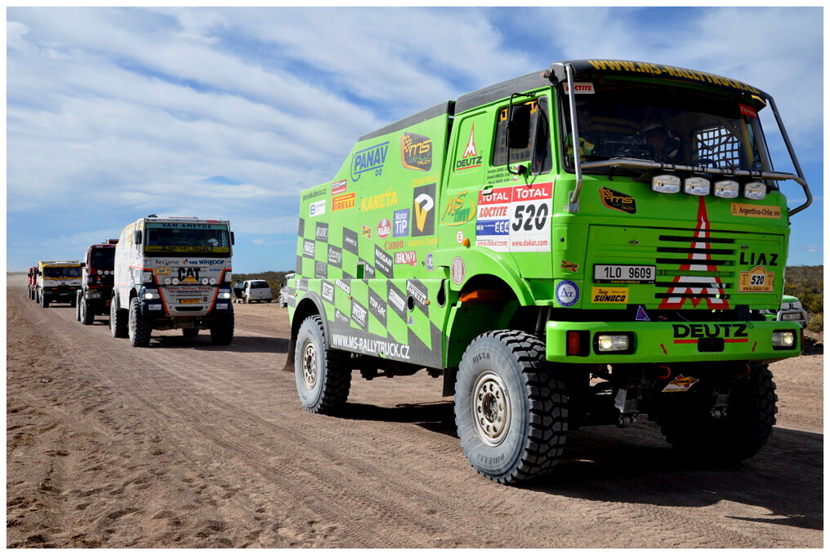 dakar 2009_023cekanizasebou.JPG